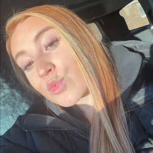 Meet your Posher, Katelyn